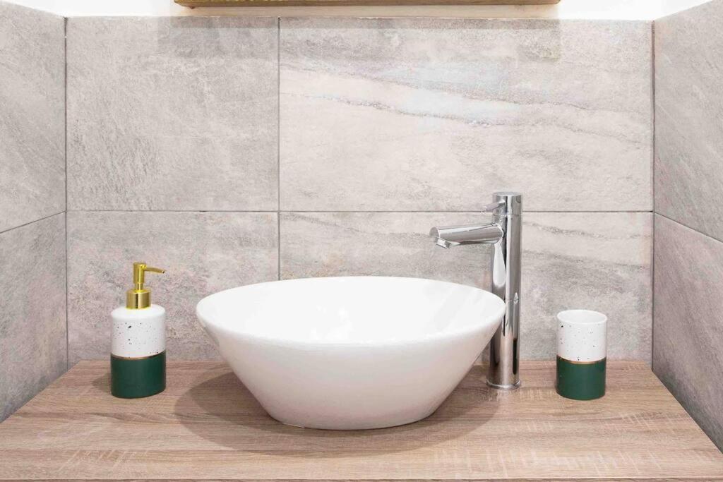 Loft Porta Susa Турин Экстерьер фото